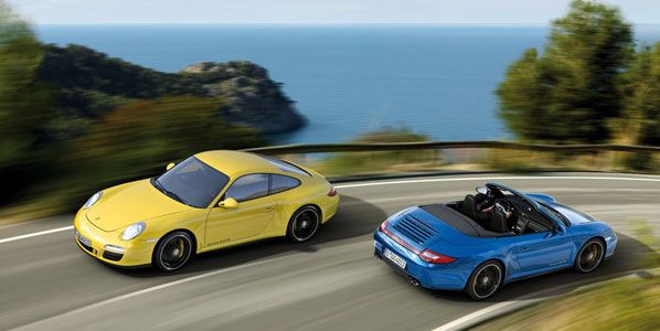 Porsche 911 Carrera 4 GTS