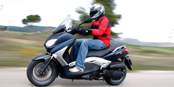 Yamaha XMax 125  