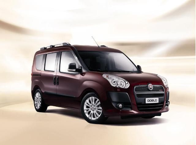 El Fiat Dobló Panorama manual o automático