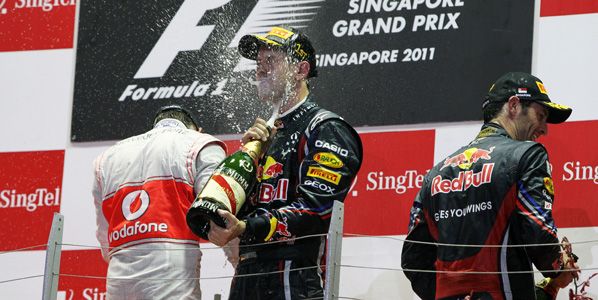 Vettel, a un punto del título