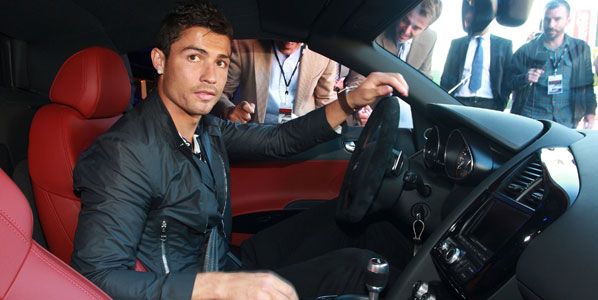 Los coches de los jugadores del Real Madrid