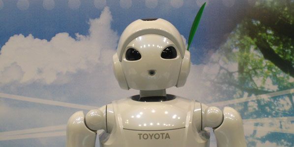 Toyota desarrolla robots para enfermería y atención sanitaria  