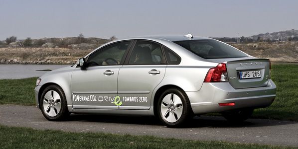 La CE aboga por coches más limpios La CE aboga por coches más limpios