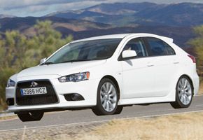 Mitsubishi Lancer Sportback 200 DI-D Motion Mitsubishi Lancer Sportback 200 DI-D Motion