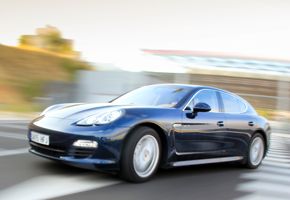 Porsche Panamera S Hybrid 