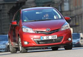 Toyota Yaris 1.33 VVT-i 5p Toyota Yaris 1.33 VVT-i 5p