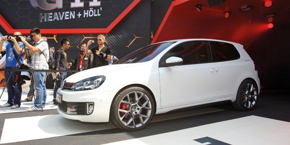 Volkswagen Golf GTI White Concept Volkswagen Golf GTI White Concept