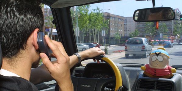 Las multas por usar el móvil se multiplican