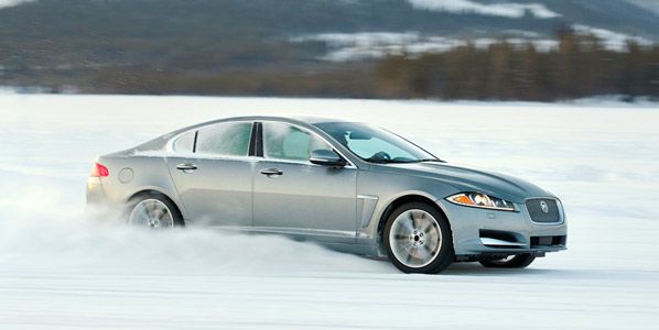 Los Jaguar XF y XJ tendrán tracción integral Los Jaguar XF y XJ tendrán tracción integral