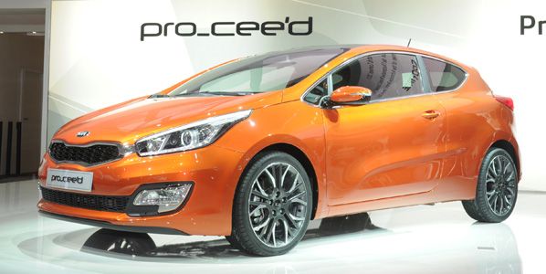 Kia pro_cee'd, en primicia Kia pro_cee'd, en primicia