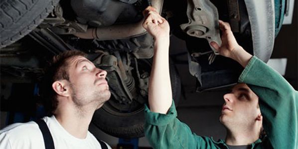 ¿Cuánto cuesta mantener un coche en España?