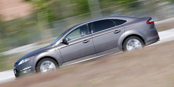 Las ventas de coches caen un 21,7% Las ventas de coches caen un 21,7%