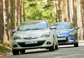 Opel Astra GTC 1.6 Turbo vs Renault Mégane Coupé 2.0 TCe 
