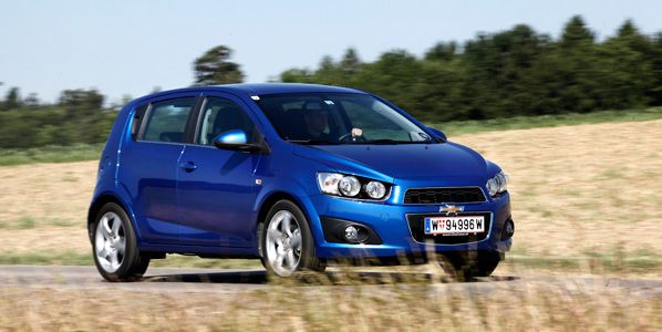 Los Chevrolet Spark y Aveo, más conectados