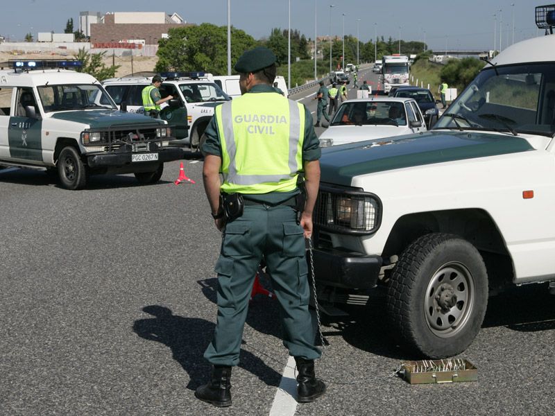 Denuncia presiones para multar más... y le expedientan