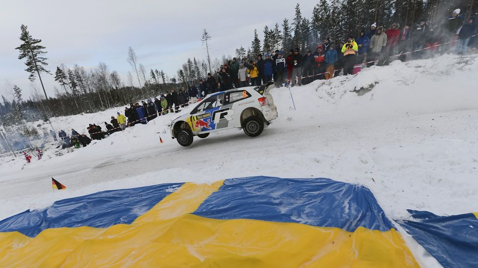 Rallye de Suecia, sábado: Sébastien Ogier sigue al mando