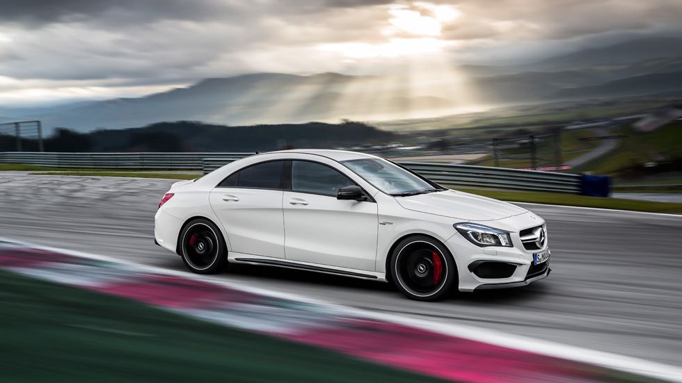 Nuevo Mercedes CLA 45 AMG, 360 CV a tracción total