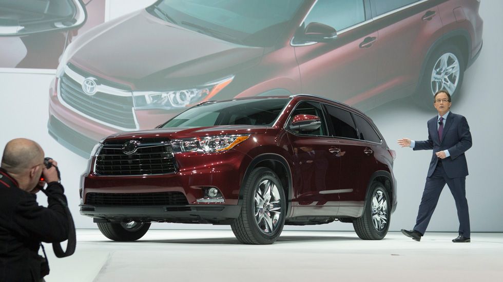 Toyota Highlander 2014, ahora más moderno y refinado