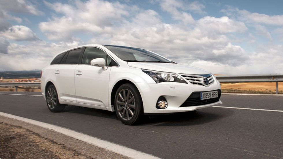 Toyota Avensis 2013, más equipamiento desde 19.900 euros