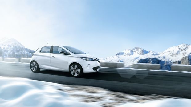 Uno de cada tres españoles se compraría un eléctrico