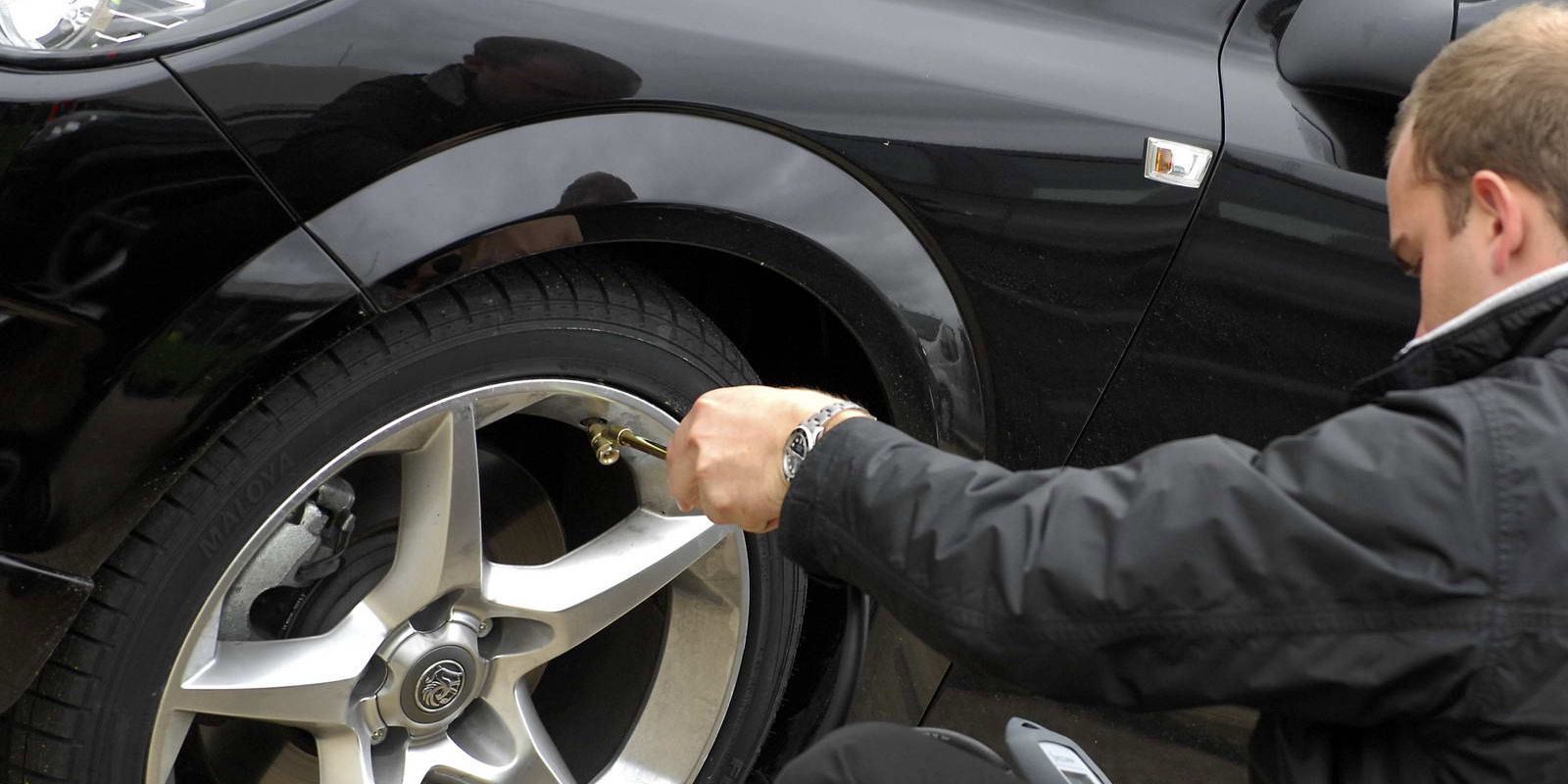 La crisis hace que demoremos las revisiones del coche