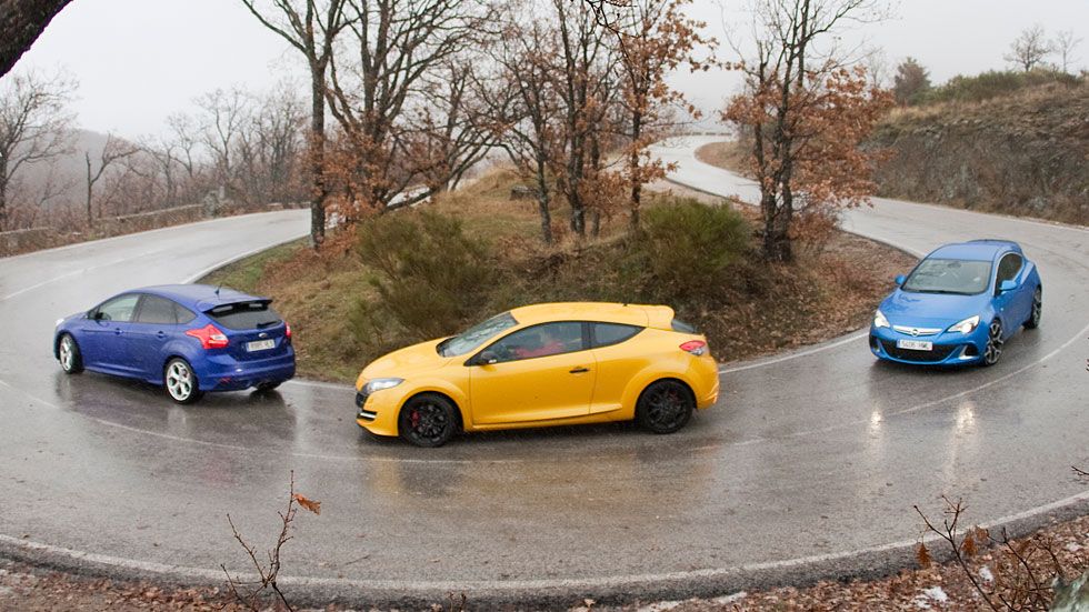 Comparativa: Ford Focus ST vs Opel Astra OPC y Renault Mégane RS CUP