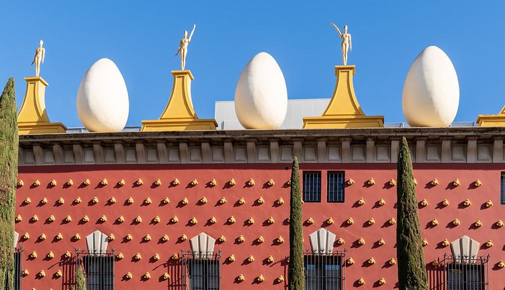 En Figueres viajarás al espíritu del genio de inconfundible de Salvador Dalí. iStock En Figueres viajarás al espíritu del genio de inconfundible de Salvador Dalí. iStock