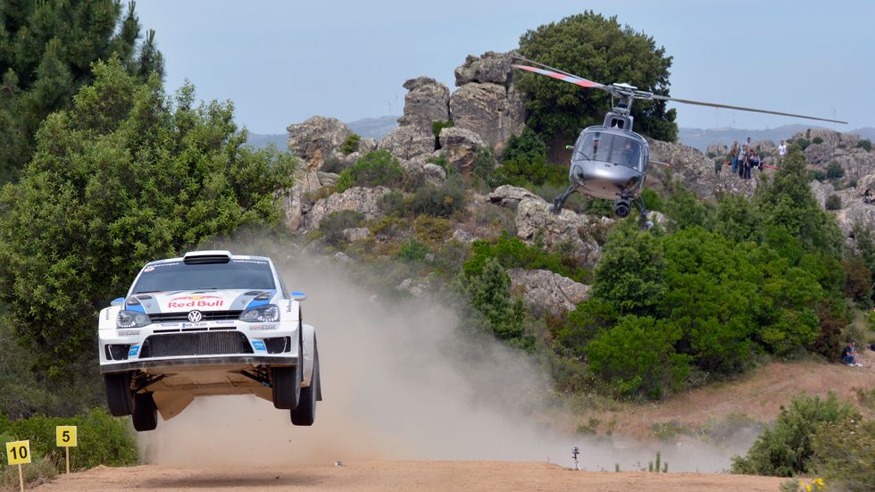 WRC Cerdeña, sábado: Ogier y VW remontan el vuelo