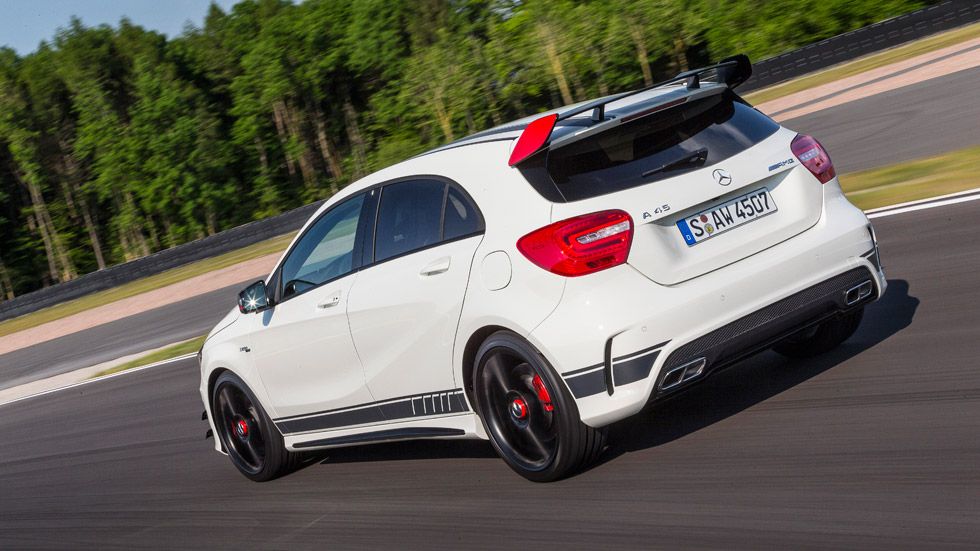 Contacto: Mercedes A 45 AMG, pequeña bomba