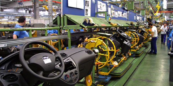 La planta de Ford Almussafes amplía la producción para el Kuga