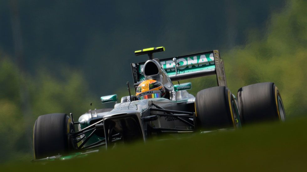 GP Alemania: Hamilton le roba la 'pole' a Vettel en Nürburgring