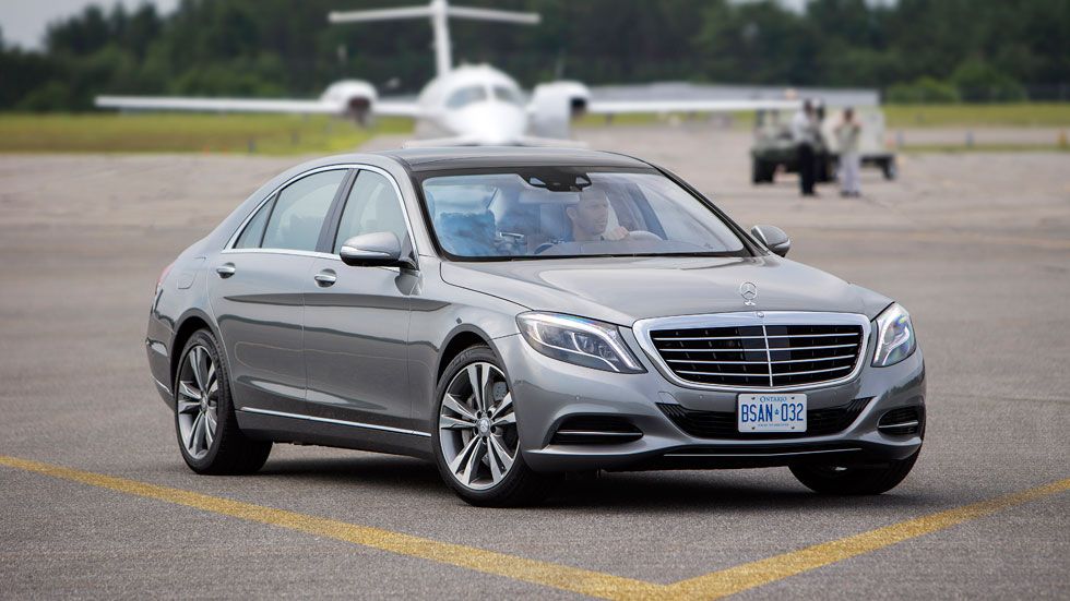 Contacto: Mercedes Clase S, de ciencia ficción
