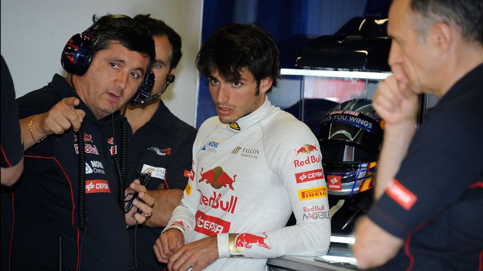 Ricciardo y Sainz Jr marcan el ritmo en los tests del jueves en Silverstone