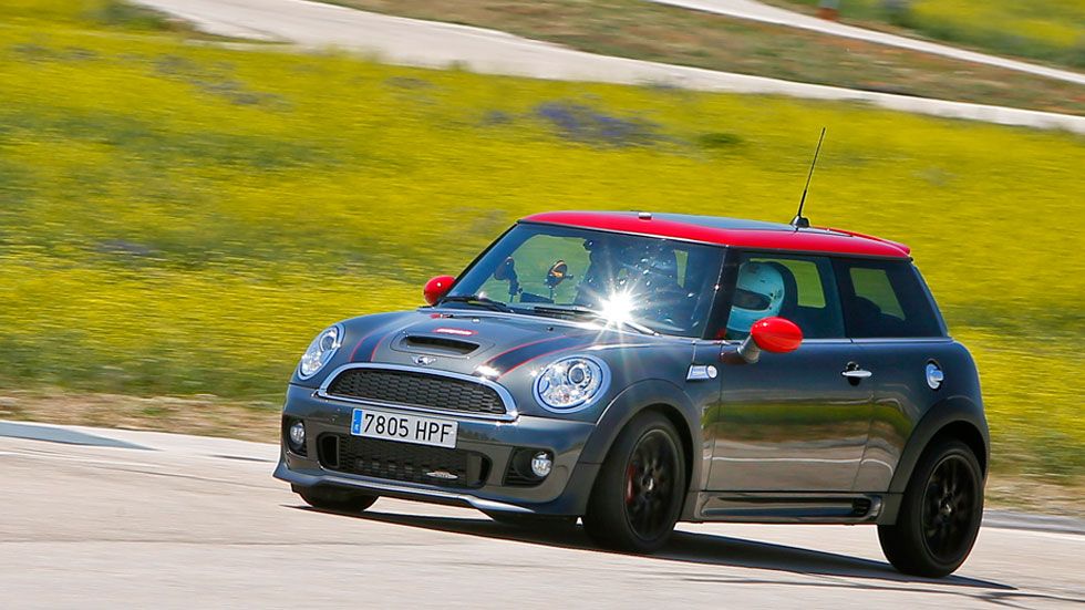 ¿Cómo alquilar un circuito de velocidad?