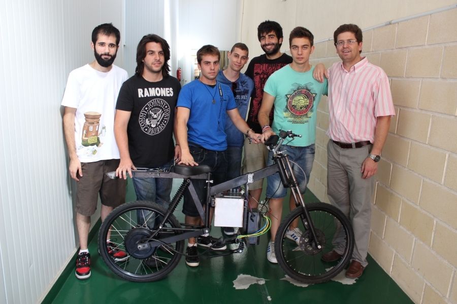 La moto eléctrica, plegable e inteligente ya existe