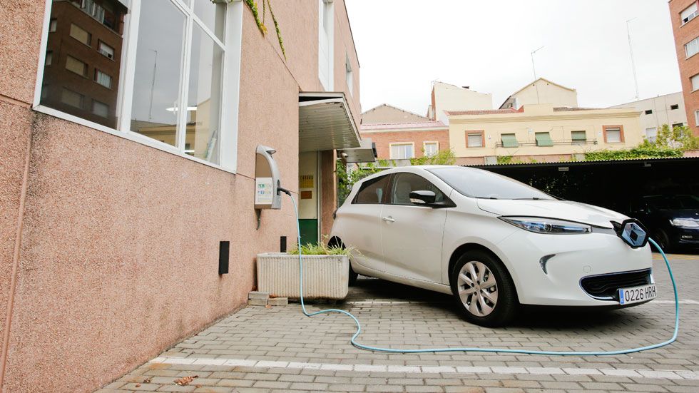 Reto Zoe: subir la autonomía oficial del électrico de Renault de 210 km a 230 km