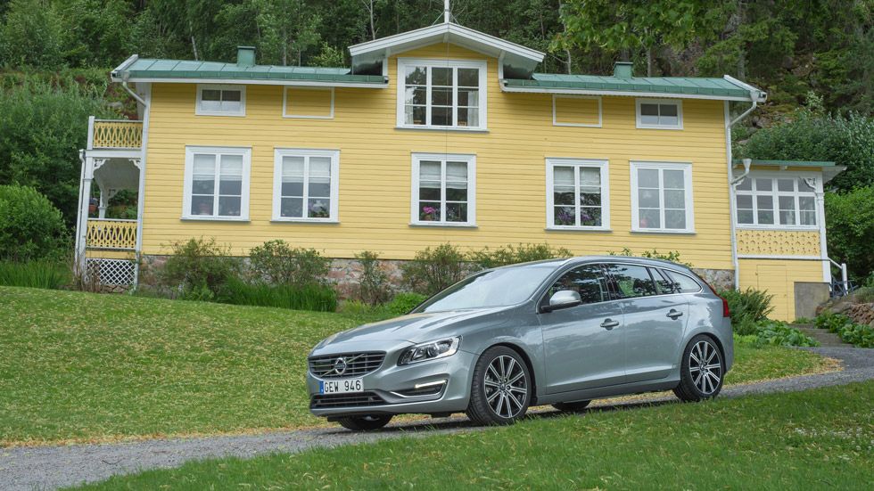 Volvo S60, V60 y XC60, novedades en todos los frentes