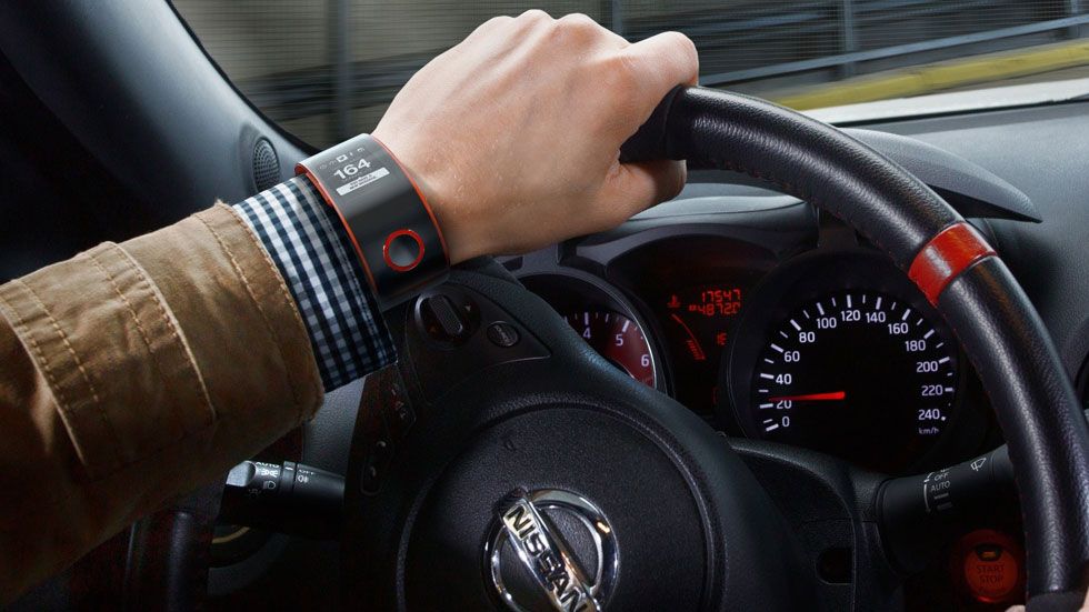 Reloj Nissan Nismo: conéctate al coche desde tu muñeca