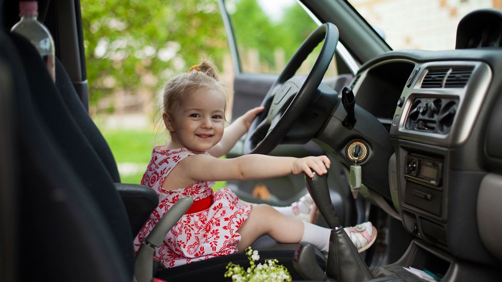 7 errores comunes con tus hijos en el coche