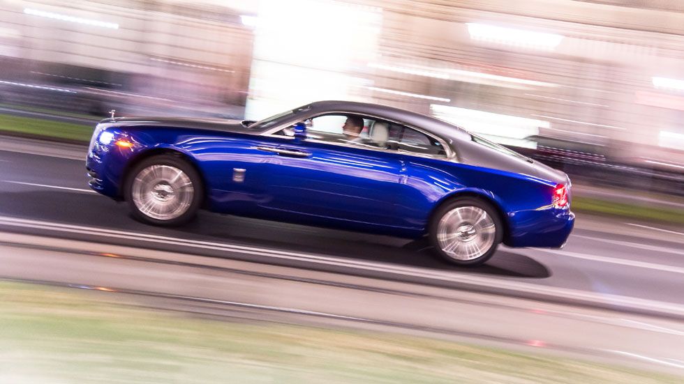 Contacto: Rolls-Royce Wraith, lujo y exceso
