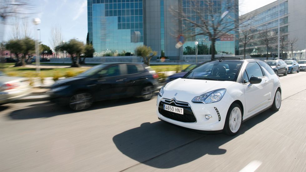 Prueba: Citroën DS3 Cabrio 1.6 THP Sport, guerra a Mini