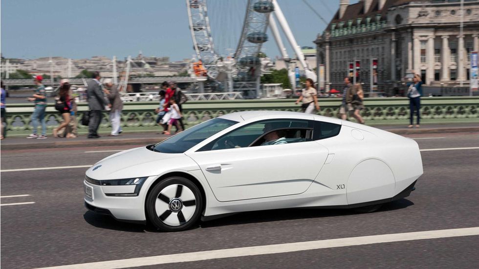 Volkswagen planea un XL1 Sport con motor Ducati
