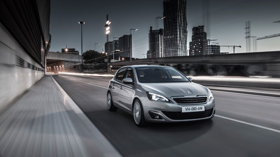 El nuevo Peugeot 308, a la venta por 13.900 euros