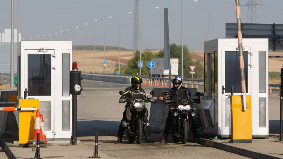 ¿Cobrar peaje en autovías? Las autopistas lo demandan al Gobierno