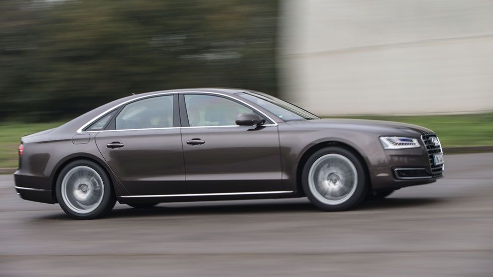 Contacto: Audi A8, más eficiente y tecnológico