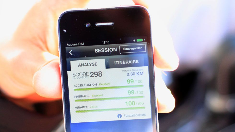 AXA Drive: la 'app' que te ayuda a ser mejor conductor