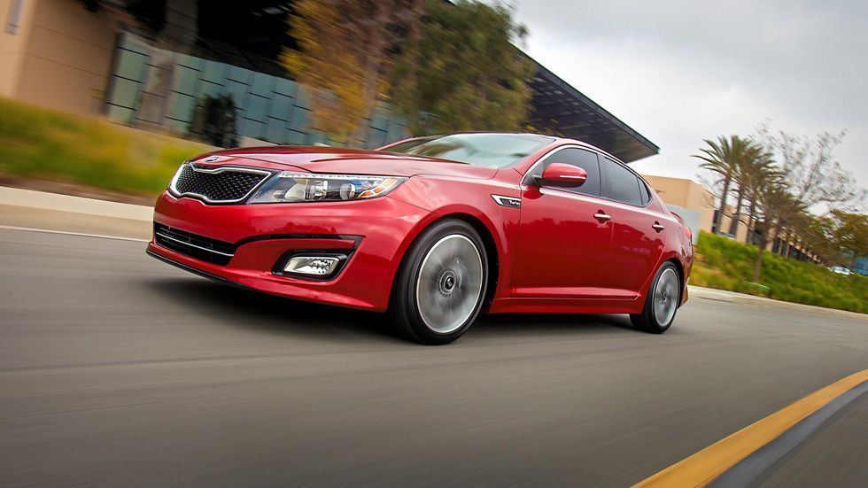 Kia Optima 2014: ligeros cambios de imagen