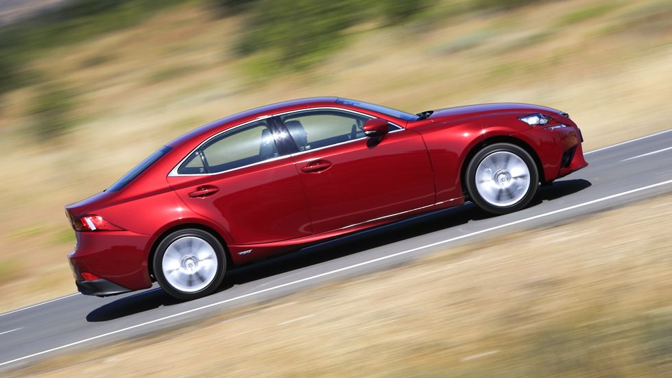 Prueba: Lexus IS 300h, ¿Diesel? No gracias