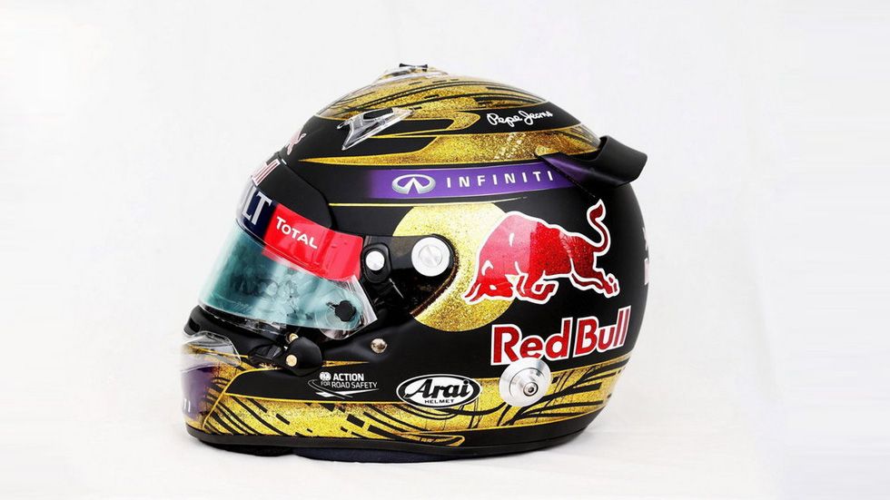 ¡De récord! Un casco firmado por Vettel, subastado por 86.500 euros