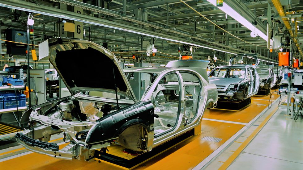 El automóvil aporta 24.000 millones al Estado en impuestos